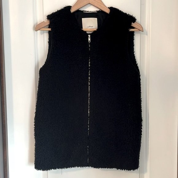 Wilfred Black Chatou Vest - Picture 2 of 7
